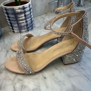 Betsey Johnson Mari Champagne